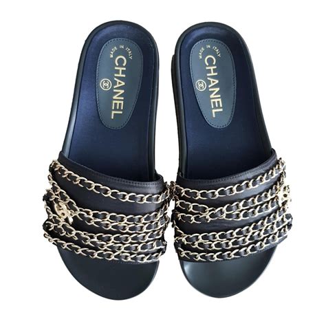 women chanel sandals